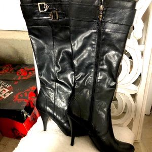 Fergilicious boot by Fergie. Black size 7